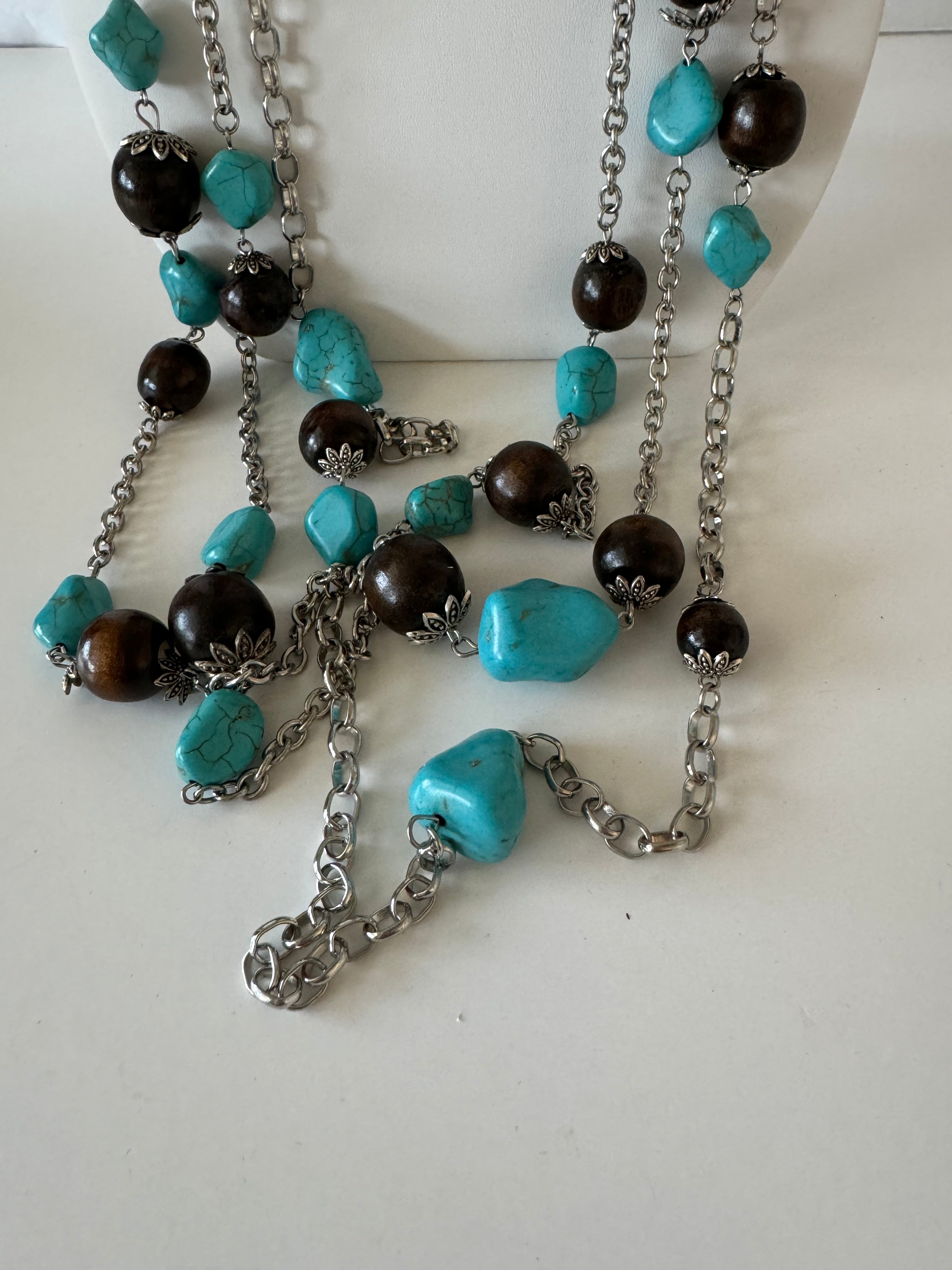 Turquoise Stone and Brown Wood Beads Necklace - Catalog No. HH-51