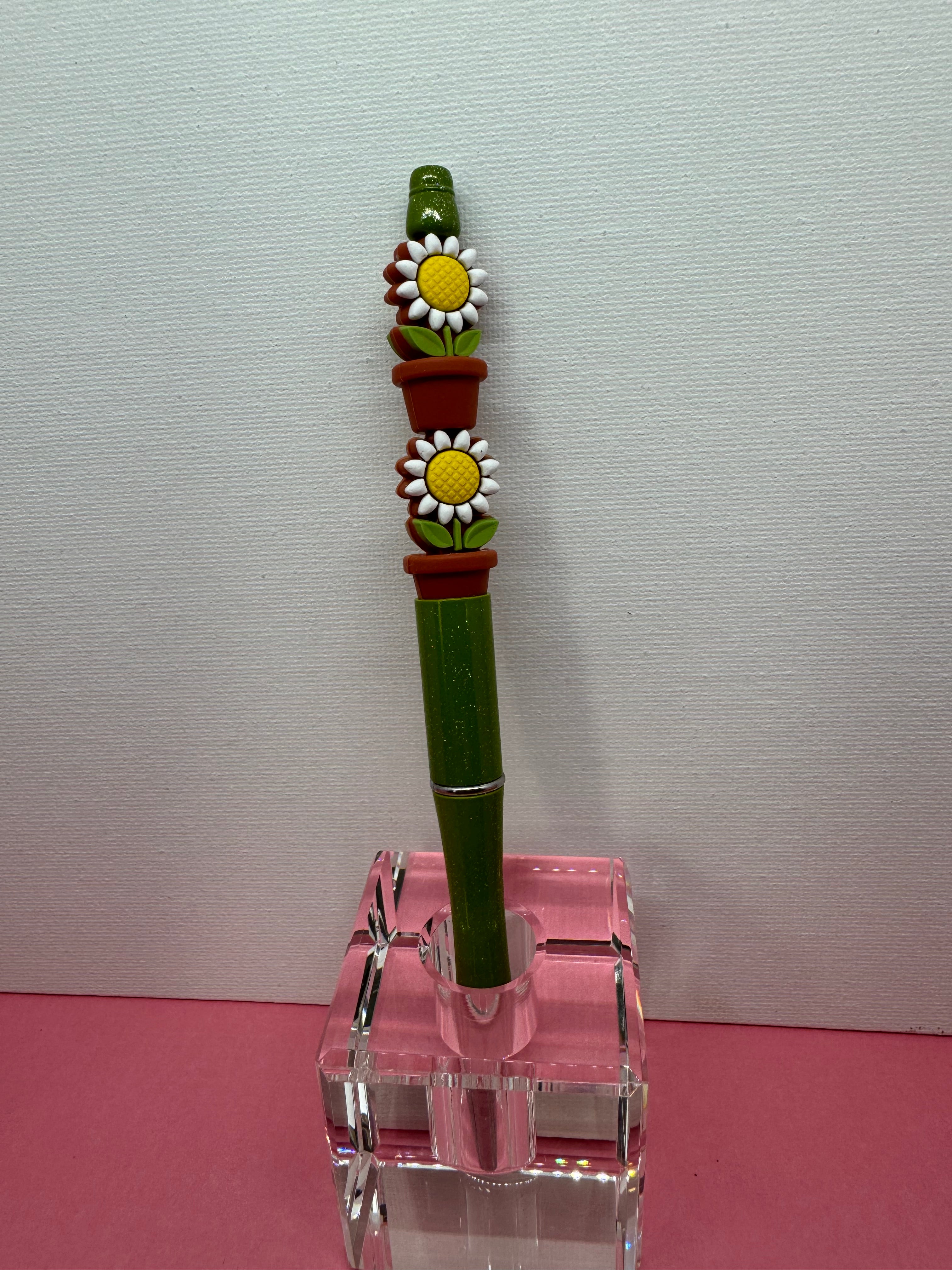Beaded Pen with Dangles - Catalog No. SP-10