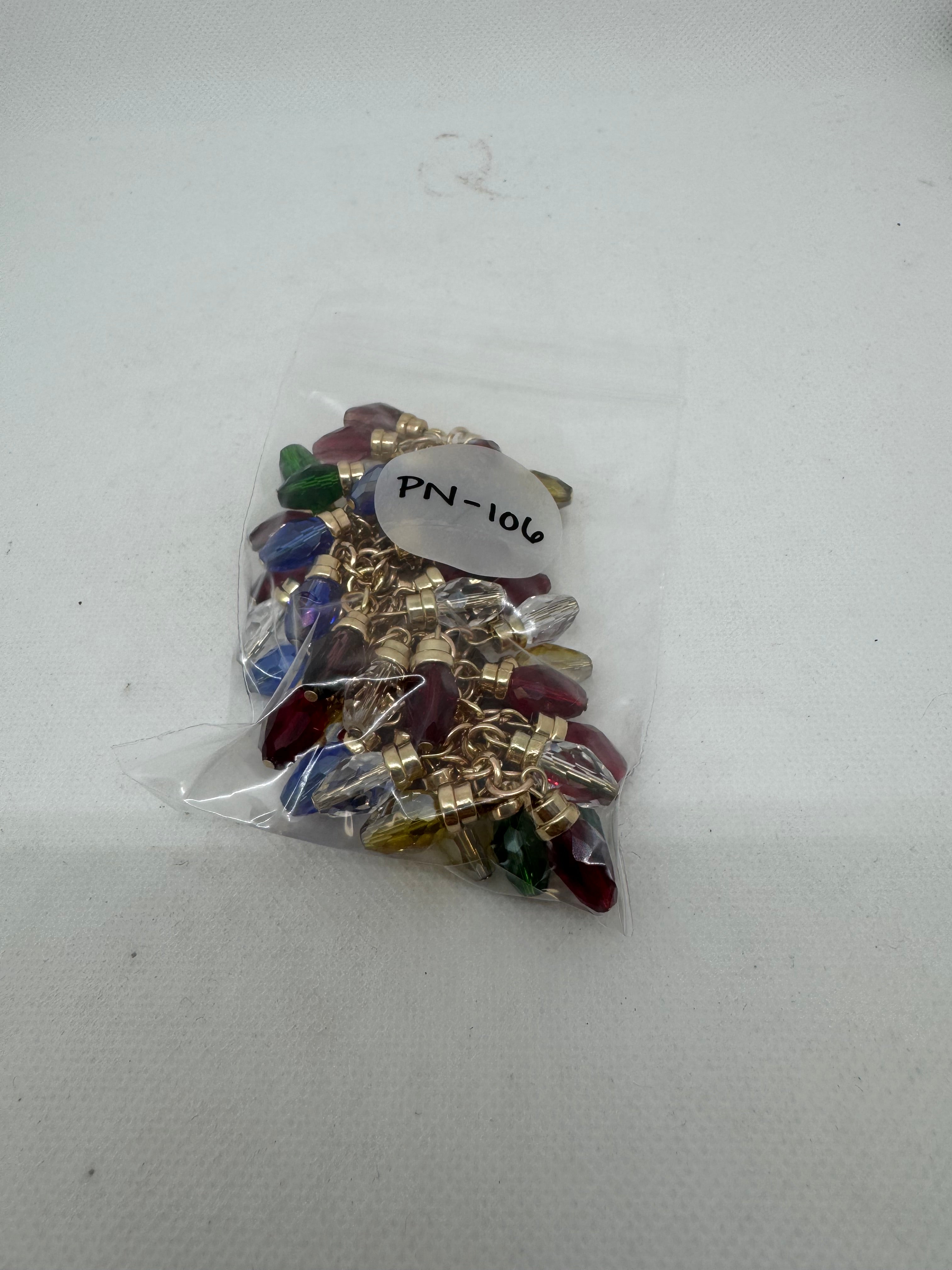 Purse Dangle for Christmas with Glass Bulb Beads Catalog No. PN-106